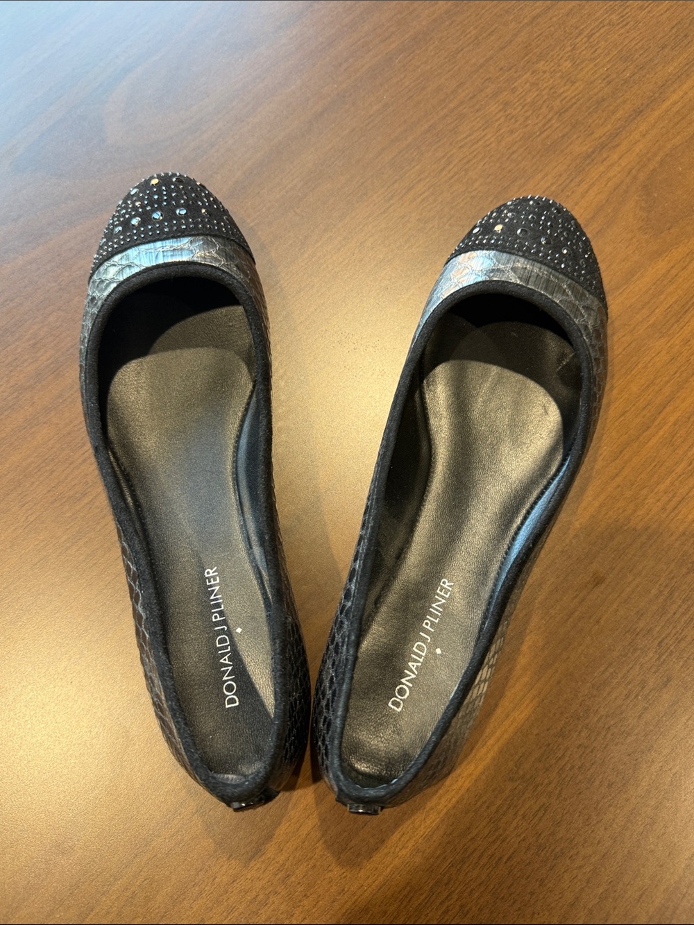 Donald J. Pliner Black Crystal-Embellished Leather Flats